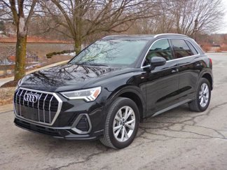 Used 2024 Audi Q3 2.0T Premium image 1