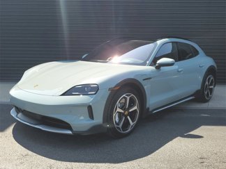 Certified 2025 Porsche Taycan 4S image 1