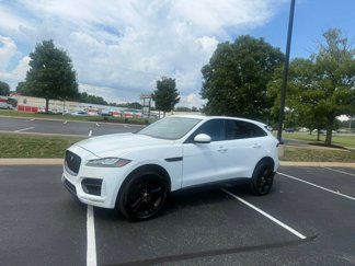 Used 2020 Jaguar F-PACE Premium image 1