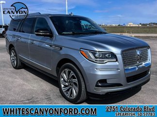 Used 2023 Lincoln Navigator L Reserve image 1