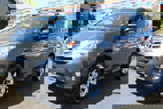 Used 2013 Toyota RAV4 XLE image 1