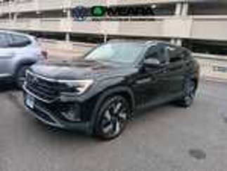 Used 2024 Volkswagen Atlas Cross Sport SE image 1