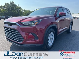Used 2024 Toyota Grand Highlander XLE image 1