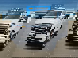 New 2025 Chevrolet Suburban Premier image 1