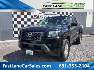 Used 2023 Nissan Frontier SV image 1
