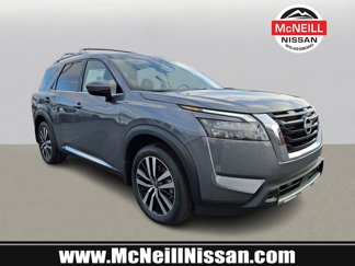 New 2025 Nissan Pathfinder Platinum image 1