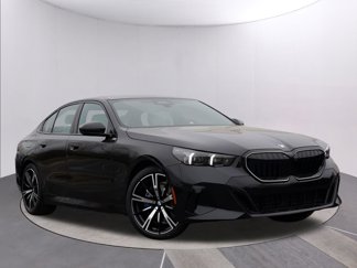 New 2025 BMW 530i xDrive w/ M Sport Package image 1
