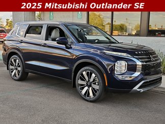 New 2025 Mitsubishi Outlander SE image 1
