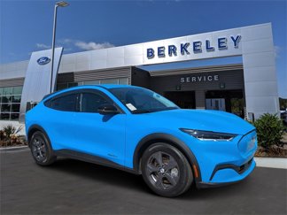 Used 2023 Ford Mustang Mach-E Select image 1
