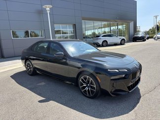 New 2026 BMW 740i xDrive image 1