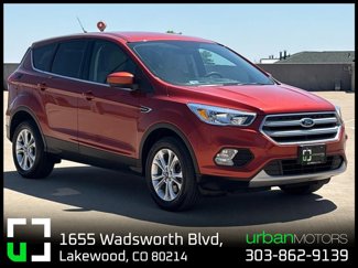 Used 2019 Ford Escape SE image 1