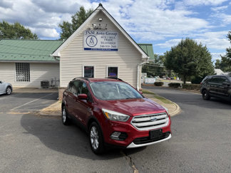Used 2018 Ford Escape SE image 1
