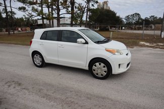 Used 2009 Scion xD image 1