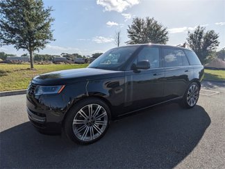 New 2025 Land Rover Range Rover Long Wheelbase SE image 1