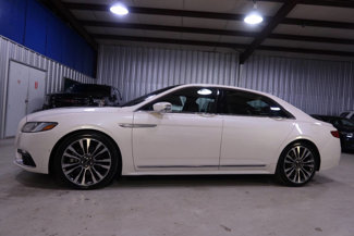 Used 2019 Lincoln Continental Reserve image 1