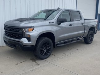 New 2025 Chevrolet Silverado 1500 Custom Trail Boss w/ Turbomax Blackout Package image 1