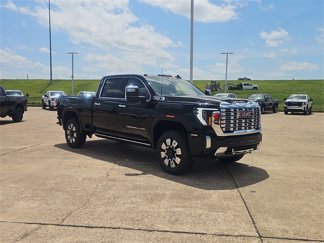 New 2025 GMC Sierra 2500 Denali w/ Denali Reserve Package image 1