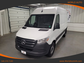 Used 2025 Mercedes-Benz Sprinter 2500 image 1