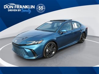 Used 2025 Toyota Camry XSE image 1