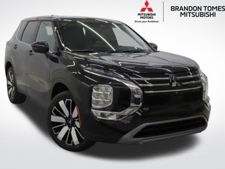 New 2025 Mitsubishi Outlander SE image 1
