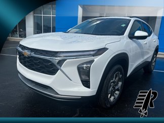 New 2025 Chevrolet Trax LT w/ Driver Confidence Package image 1