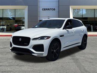 Used 2025 Jaguar F-PACE R-Dynamic S image 1