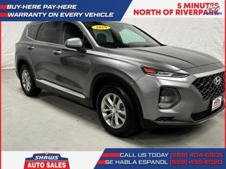 Used 2019 Hyundai Santa Fe SE image 1