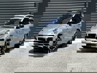 Certified 2022 Porsche Cayenne GTS image 1