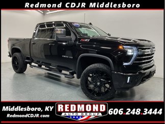Used 2025 Chevrolet Silverado 2500 LTZ w/ LTZ Premium Package image 1