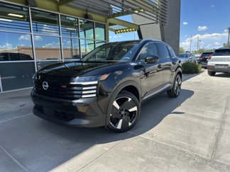 Used 2025 Nissan Kicks SR w/ SR Premium Package image 1