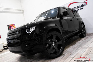 Used 2021 Land Rover Defender 110 S image 1