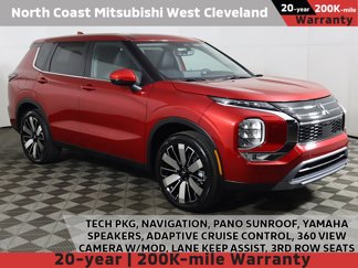 New 2025 Mitsubishi Outlander SE image 1