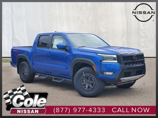 New 2025 Nissan Frontier PRO-4X w/ Pro Convenience Package image 1