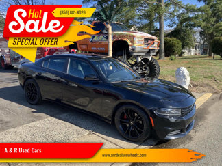 Used 2017 Dodge Charger R/T w/ Navigation & Travel Group image 1