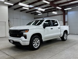 Used 2024 Chevrolet Silverado 1500 Custom image 1