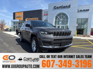 New 2025 Jeep Grand Cherokee L Laredo image 1