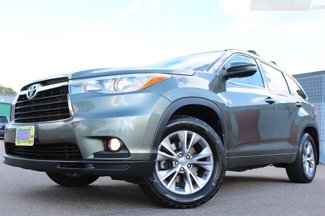 Used 2015 Toyota Highlander XLE image 1