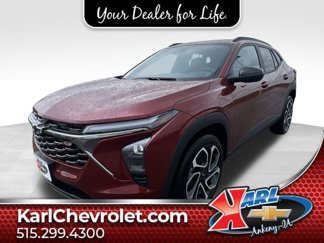 Certified 2025 Chevrolet Trax RS w/ Driver Confidence Package image 1