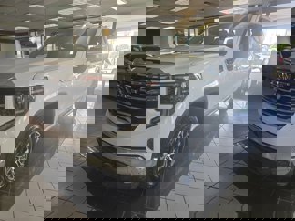Used 2025 GMC Sierra 1500 SLT image 1