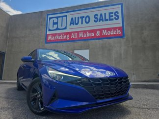 Used 2023 Hyundai Elantra SEL w/ Cargo Package image 1