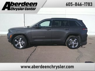 New 2025 Jeep Grand Cherokee Limited w/ Trailer Tow Package image 1