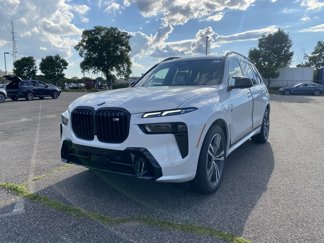 New 2026 BMW X7 M60i w/ Climate Comfort Package image 1