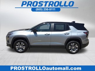 New 2026 Chevrolet Equinox LT w/ Convenience Package II image 1