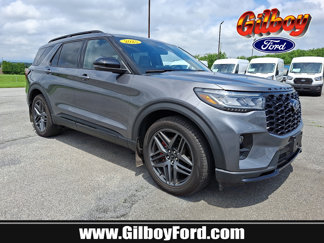 Used 2025 Ford Explorer ST image 1