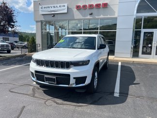 New 2025 Jeep Grand Cherokee L Laredo w/ Luxury Tech Group I image 1
