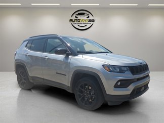 Used 2024 Jeep Compass Latitude w/ Convenience Group video 1