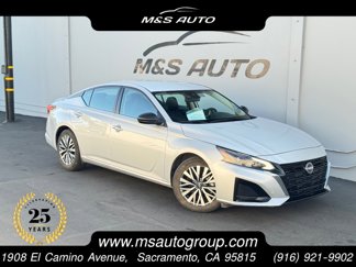 Used 2024 Nissan Altima 2.5 SV image 1