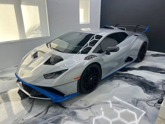 Used 2023 Lamborghini Huracan STO image 1