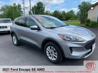 Used 2021 Ford Escape SE image 1