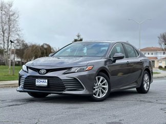 Used 2023 Toyota Camry LE image 1